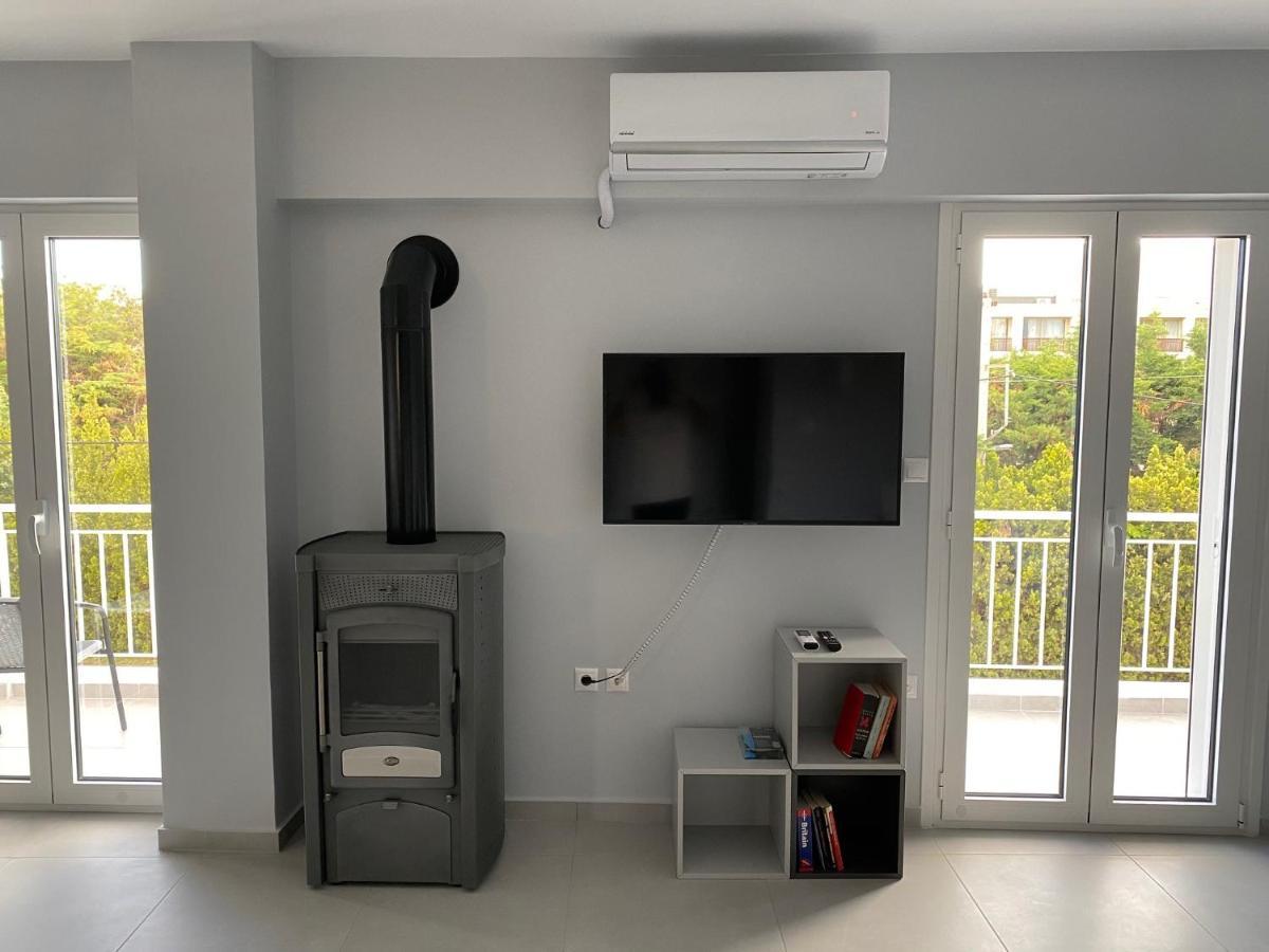 Cosy Studio 2 Minutes Walking From The Beach 阿纳维索斯 外观 照片